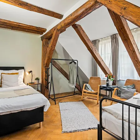 Charles Bridge Historical Apts By Michal&Friends Prague Exterior photo